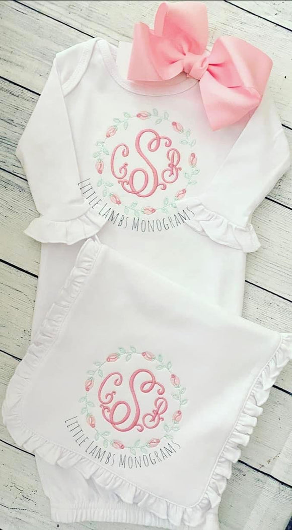 Rosebud Frame Baby Gown Set